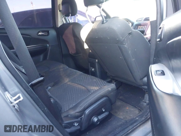2018 Dodge Journey SE with VIN 3C4PDCAB5JT535737, listed as a IAAI auction lot 41482966 with 97,001 mi miles. Bid and sale history available at carsss.com. Image 8.