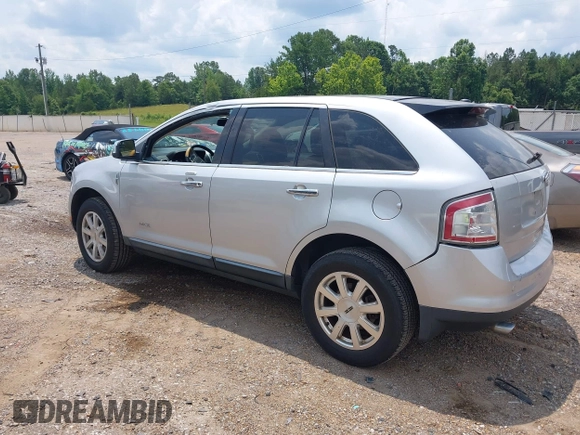 2010 Lincoln MKX z VIN 2LMDJ6JC8ABJ30277, wystawiony jako IAAI lot #42368664 z przebiegiem 149 984 mil mil oraz . Historia ofert i sprzedaży dostępna na DreamBid. Obrazek 3.