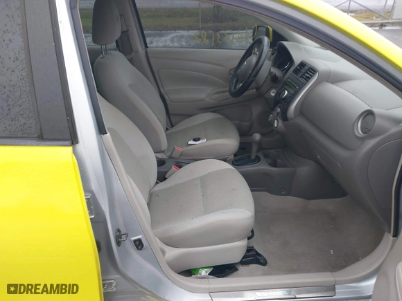 2012 Nissan Versa SV with VIN 3N1CN7AP9CL852473, listed as a IAAI auction lot 40433182 with 87,810 mi miles. Bid and sale history available at carsss.com. Image 5.