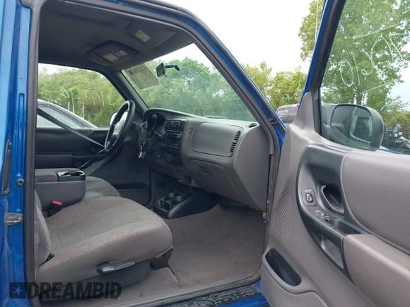 2001 Ford Ranger XL Fleet z VIN 1FTZR15E81TA62298, wystawiony jako IAAI lot #42237038 z przebiegiem 149 994 mil mil oraz . Historia ofert i sprzedaży dostępna na DreamBid. Obrazek 5.