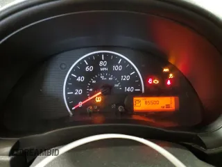 2012 Nissan Versa SV z VIN 3N1CN7AP1CL914898, wystawiony jako Copart lot #59397885 z przebiegiem 85 500 mil mil oraz Szkoda całkowita • Salvage title. Historia ofert i sprzedaży dostępna na DreamBid. Obrazek 9.