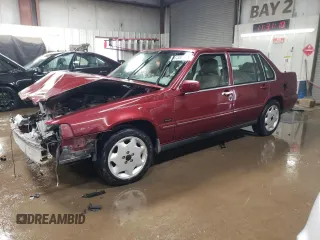 1997 Volvo S90 with VIN YV1KS9602V1117573, listed as a Copart auction lot 48350315 with 185,411 mi miles and Non Repairable. Bid and sale history available at carsss.com. Image 1.