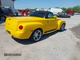 2004 Chevrolet SSR LS with VIN 1GCES14P54B108959, listed as a IAAI auction lot 41945649 with 129,202 mi miles and . Bid and sale history available at DreamBid. Image 4.
