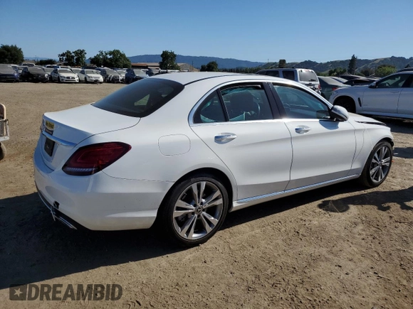 2020 Mercedes-Benz C 300 z VIN WDDWF8DB9LR561239, wystawiony jako Copart lot #56596295 z przebiegiem Nie podano mil oraz Szkoda całkowita • Salvage title. Historia ofert i sprzedaży dostępna na DreamBid. Obrazek 3.