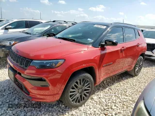 2023 Jeep Compass High Altitude z VIN 3C4NJDCN0PT558302, wystawiony jako Copart lot #59820625 z przebiegiem 18 894 mil mil oraz Szkoda całkowita • Salvage title. Historia ofert i sprzedaży dostępna na DreamBid. Obrazek 1.