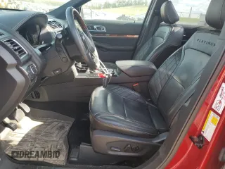 2019 Ford Explorer Platinum z VIN 1FM5K8HT6KGA95344, wystawiony jako Copart lot #55697795 z przebiegiem 64 948 mil mil oraz Czysty tytuł • Clean title. Historia ofert i sprzedaży dostępna na DreamBid. Obrazek 7.