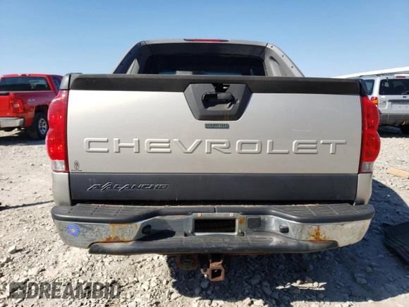 2004 Chevrolet Avalanche Z71 with VIN 3GNEK12T54G189766, listed as a Copart auction lot 73644424 with 212,762 mi miles and Clean Title. Bid and sale history available at carsss.com. Image 6.