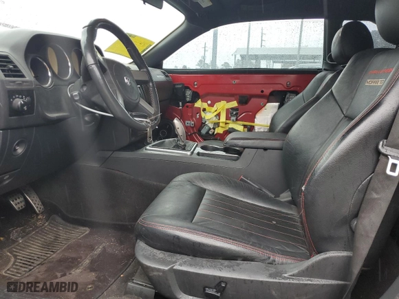 2010 Dodge Challenger R/T with VIN 2B3CJ5DTXAH265454, listed as a Copart auction lot 44621625 with 121,745 mi miles and Salvage Title. Bid and sale history available at carsss.com. Image 7.