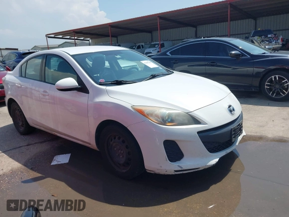 2013 Mazda 3 i Sport z VIN JM1BL1UP8D1801031, wystawiony jako IAAI lot #42207191 z przebiegiem 221 969 mil mil oraz . Historia ofert i sprzedaży dostępna na DreamBid. Obrazek 1.