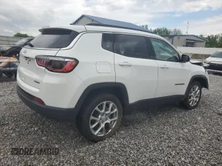 2023 Jeep Compass Latitude Lux с VIN 3C4NJDFN4PT532474, выставлен на аукционе Copart как лот 58129485 с пробегом 19 818 миль миль и Списание • Salvage title. История ставок и продаж доступна на DreamBid. Изображение 3.
