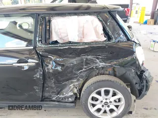 2021 MINI Hardtop Cooper with VIN WMWXR3C0XM2N93195, listed as a IAAI auction lot 42083421 with 46,269 mi miles and . Bid and sale history available at DreamBid. Image 6.