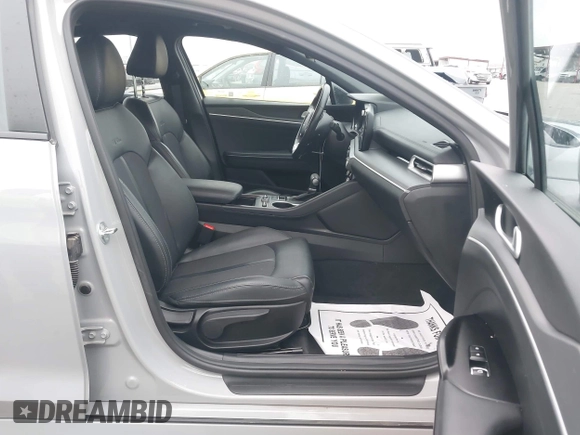 2024 Kia K5 GT-Line z VIN 5XXG64J29RG237148, wystawiony jako IAAI lot #41396574 z przebiegiem 22 926 mil mil oraz . Historia ofert i sprzedaży dostępna na DreamBid. Obrazek 5.