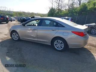 2011 Hyundai Sonata GLS with VIN 5NPEB4AC4BH186292, listed as a IAAI auction lot 42069411 with 111,911 mi miles. Bid and sale history available at carsss.com. Image 3.