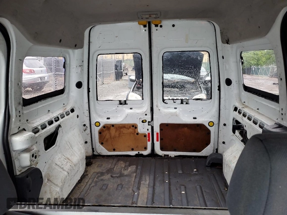 2011 Ford Transit Connect XLT с VIN NM0LS7BN9BT044893, выставлен на аукционе Copart как лот 58048455 с пробегом 207 846 миль миль и Чистый • Clean title. История ставок и продаж доступна на DreamBid. Изображение 10.