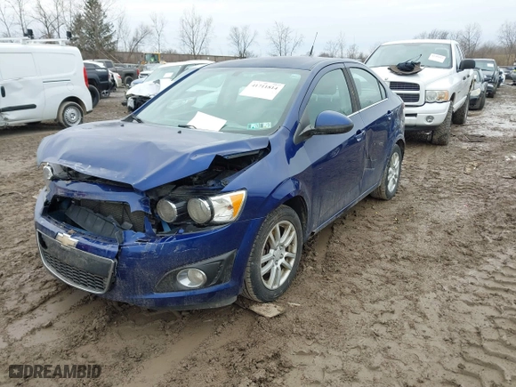 2014 Chevrolet Sonic LT with VIN 1G1JC5SG7E4117814, listed as a IAAI auction lot 41711814 with 97,723 mi miles. Bid and sale history available at carsss.com. Image 17.