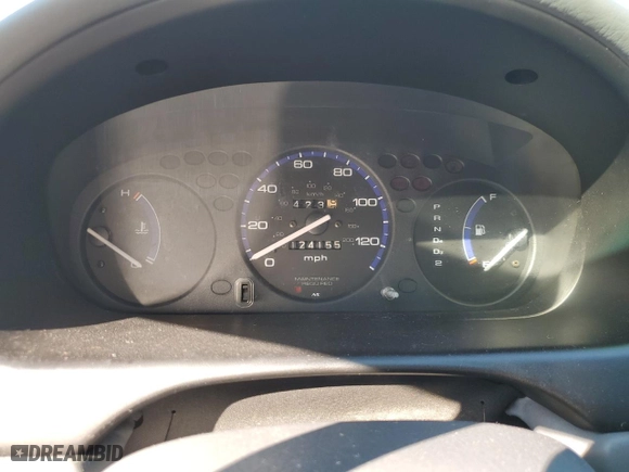 2000 Honda Civic VP with VIN 2HGEJ6614YH592338, listed as a Copart auction lot 44625655 with 124,155 mi miles and Salvage Title. Bid and sale history available at carsss.com. Image 9.