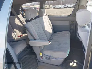 2000 Toyota Sienna CE with VIN 4T3ZF19C8YU272134, listed as a IAAI auction lot 41505762 with 234,706 mi miles. Bid and sale history available at carsss.com. Image 8.