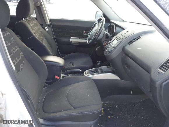 2012 Kia Soul + with VIN KNDJT2A67C7385160, listed as a IAAI auction lot 41533032 with 166,094 mi miles. Bid and sale history available at carsss.com. Image 5.
