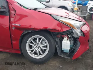 2017 Toyota Prius Two with VIN JTDKARFU3H3539680, listed as a IAAI auction lot 41895755 with 56,961 mi miles. Bid and sale history available at carsss.com. Image 6.