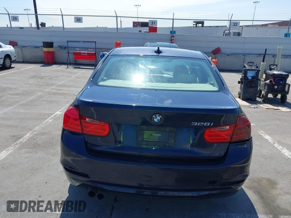 2012 BMW 3 Series 328i with VIN WBA3C1C58CA696975, listed as a IAAI auction lot 42507653 with 136,036 mi miles and . Bid and sale history available at DreamBid. Image 17.
