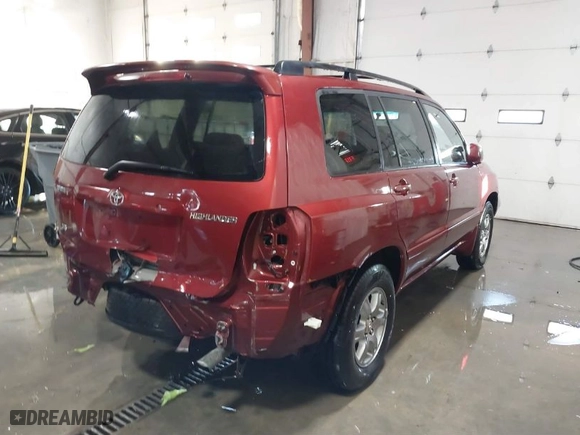 2007 Toyota Highlander w/3rd Row with VIN JTEDP21A770129956, listed as a IAAI auction lot 41295472 with 124,956 mi miles. Bid and sale history available at carsss.com. Image 4.