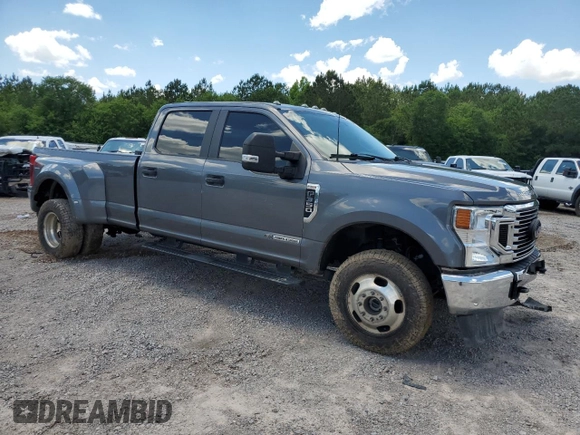 2022 Ford F-350 XL with VIN 1FT8W3DT3NEC68137, listed as a Copart auction lot 56683495 with 83,768 mi miles and Salvage title. Bid and sale history available at DreamBid. Image 4.
