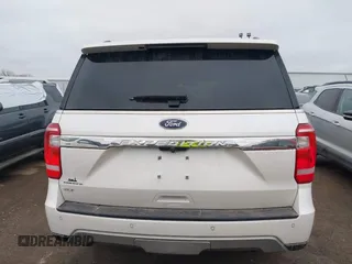 2019 Ford Expedition XLT with VIN 1FMJU1HT9KEA37773, listed as a IAAI auction lot 41537479 with 91,544 mi miles. Bid and sale history available at carsss.com. Image 17.