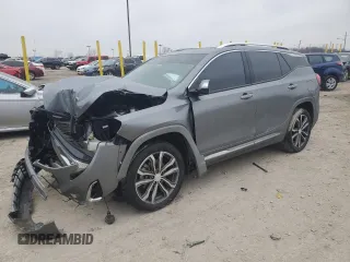 2019 GMC Terrain Denali with VIN 3GKALXEX5KL265114, listed as a Copart auction lot 44833985 with 140,867 mi miles and Salvage Title. Bid and sale history available at carsss.com. Image 1.