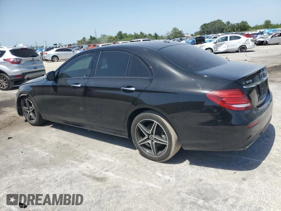 2019 Mercedes-Benz E 300 z VIN WDDZF4JB0KA562691, wystawiony jako Copart lot #56961235 z przebiegiem 84 666 mil mil oraz Nie do naprawy • Non repairable. Historia ofert i sprzedaży dostępna na DreamBid. Obrazek 2.