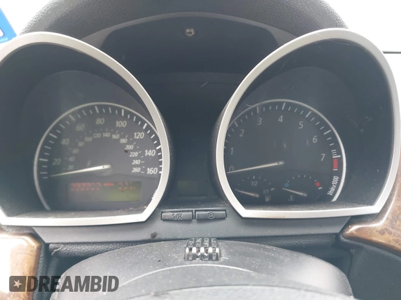 2006 BMW Z4 3.0si z VIN 4USBU53546LX01739, wystawiony jako IAAI lot #41531608 z przebiegiem 79 376 mil mil oraz . Historia ofert i sprzedaży dostępna na DreamBid. Obrazek 7.