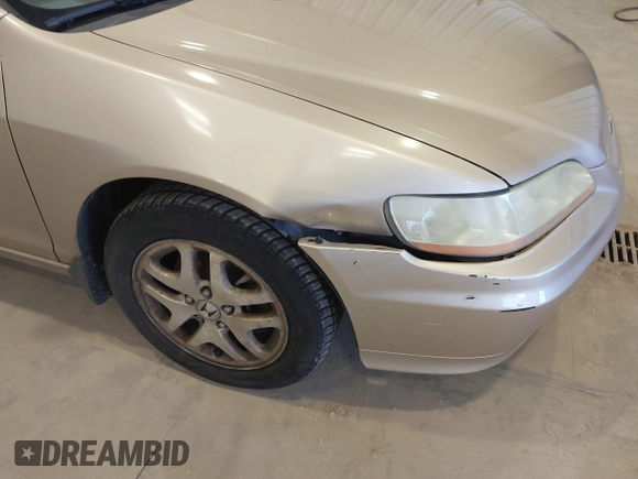 2001 Honda Accord EX с VIN 1HGCG225X1A015003, выставлен на аукционе IAAI как лот 41866796 с пробегом 196 000 миль миль и . История ставок и продаж доступна на DreamBid. Изображение 6.