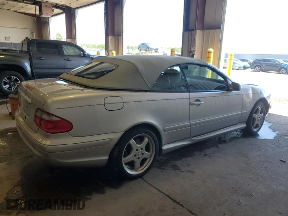 2002 Mercedes-Benz CLK 320/430 with VIN WDBLK70G92T123342, listed as a Copart auction lot 55802905 with 93,991 mi miles and Salvage Title. Bid and sale history available at DreamBid. Image 3.