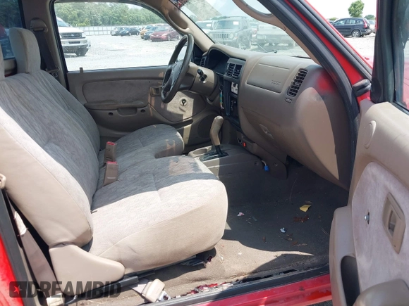 2003 Toyota Tacoma z VIN 5TENL42N93Z272564, wystawiony jako IAAI lot #42329681 z przebiegiem 303 546 mil mil oraz . Historia ofert i sprzedaży dostępna na DreamBid. Obrazek 5.