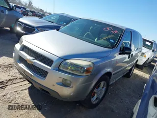 2008 Chevrolet Uplander LS with VIN 1GNDV23178D161136, listed as a IAAI auction lot 41413970 with 175,443 mi miles. Bid and sale history available at carsss.com. Image 2.