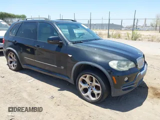 2008 BMW X5 4.8i z VIN 5UXFE83518L165775, wystawiony jako IAAI lot #42484099 z przebiegiem 191 506 mil mil oraz . Historia ofert i sprzedaży dostępna na DreamBid. Obrazek 1.