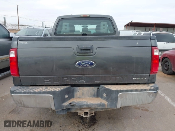 2016 Ford F-250 XLT z VIN 1FT7X2A65GEA40452, wystawiony jako IAAI lot #41522578 z przebiegiem 135 711 mil mil oraz . Historia ofert i sprzedaży dostępna na DreamBid. Obrazek 16.
