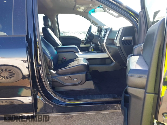 2016 Ford F-150 XLT with VIN 1FTEW1EG3GKD51340, listed as a IAAI auction lot 41689959 with 166,725 mi miles. Bid and sale history available at carsss.com. Image 5.