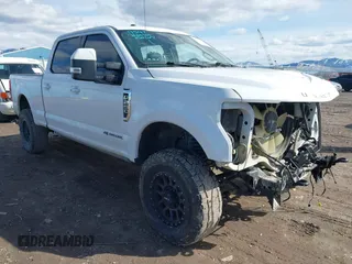 2018 Ford Super Duty F-250 SRW XL with VIN 1FT7W2BT0JEB96817, listed as a IAAI auction lot 41697434 with 58,434 mi miles. Bid and sale history available at carsss.com. Image 1.