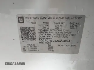 2018 Chevrolet Silverado 1500 LT with VIN 3GCPCREC8JG203874, listed as a IAAI auction lot 41585596 with Not Provided miles. Bid and sale history available at carsss.com. Image 9.