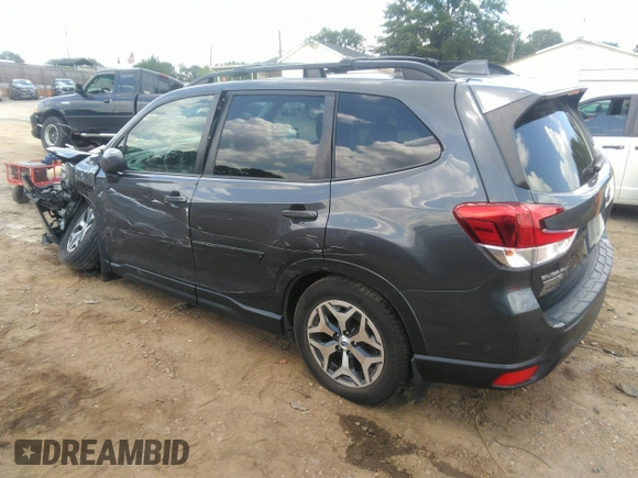 2021 Subaru Forester Premium with VIN JF2SKAFC1MH437721, listed as a IAAI auction lot 42633556 with 119,574 mi miles and . Bid and sale history available at DreamBid. Image 3.