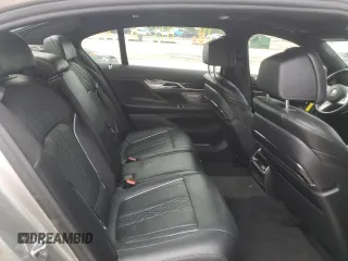 2020 BMW 7 Series 750i xDrive z VIN WBA7U2C02LGJ59296, wystawiony jako Copart lot #58029085 z przebiegiem 116 522 mil mil oraz Czysty tytuł • Clean title. Historia ofert i sprzedaży dostępna na DreamBid. Obrazek 10.
