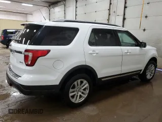 2018 Ford Explorer XLT with VIN 1FM5K8D87JGA29756, listed as a Copart auction lot 47776055 with 56,506 mi miles and Clean Title. Bid and sale history available at DreamBid. Image 3.