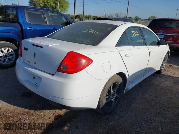 2010 Pontiac G6 w/1SB with VIN 1G2ZA5EB2A4103396, listed as a IAAI auction lot 42014797 with 1 mi miles. Bid and sale history available at carsss.com. Image 4.