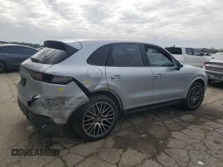 2020 Porsche Cayenne Turbo S E-Hybrid with VIN WP1AA2AY6LDA01554, listed as a Copart auction lot 44673275 with 57,152 mi miles and Salvage title. Bid and sale history available at DreamBid. Image 3.