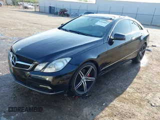 2011 Mercedes-Benz E-Class E 350 with VIN WDDKJ5GB0BF097376, listed as a IAAI auction lot 42050801 with 123,088 mi miles. Bid and sale history available at carsss.com. Image 17.