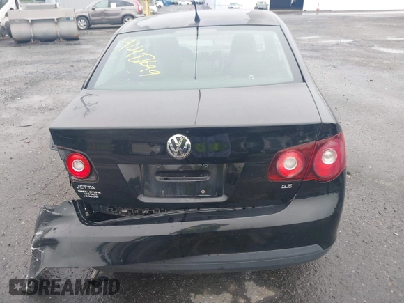 2010 Volkswagen Jetta Limited Edition z VIN 3VWAZ7AJ3AM096583, wystawiony jako IAAI lot #42487699 z przebiegiem 194 527 mil mil oraz . Historia ofert i sprzedaży dostępna na DreamBid. Obrazek 16.