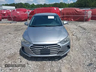2017 Hyundai Elantra SE z VIN 5NPD74LF6HH083369, wystawiony jako IAAI lot #42446226 z przebiegiem 168 846 mil mil oraz . Historia ofert i sprzedaży dostępna na DreamBid. Obrazek 12.