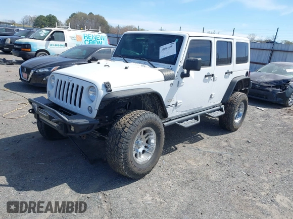 2014 Jeep Wrangler Unlimited Sahara with VIN 1C4BJWEG6EL203866, listed as a IAAI auction lot 41846091 with 105,296 mi miles. Bid and sale history available at carsss.com. Image 19.
