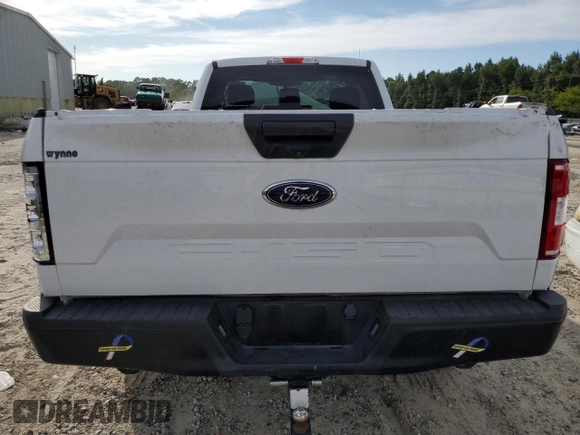 2019 Ford F-150 XL z VIN 1FTMF1CB7KKC65587, wystawiony jako Copart lot #68367244 z przebiegiem Nie podano mil oraz Szkoda całkowita • Salvage title. Historia ofert i sprzedaży dostępna na DreamBid. Obrazek 6.