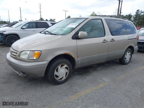 2003 Toyota Sienna LE with VIN 4T3ZF13C03U534780, listed as a IAAI auction lot 41886108 with 191,791 mi miles. Bid and sale history available at carsss.com. Image 2.